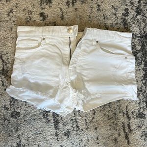 H&M white denim shorts US size 6
